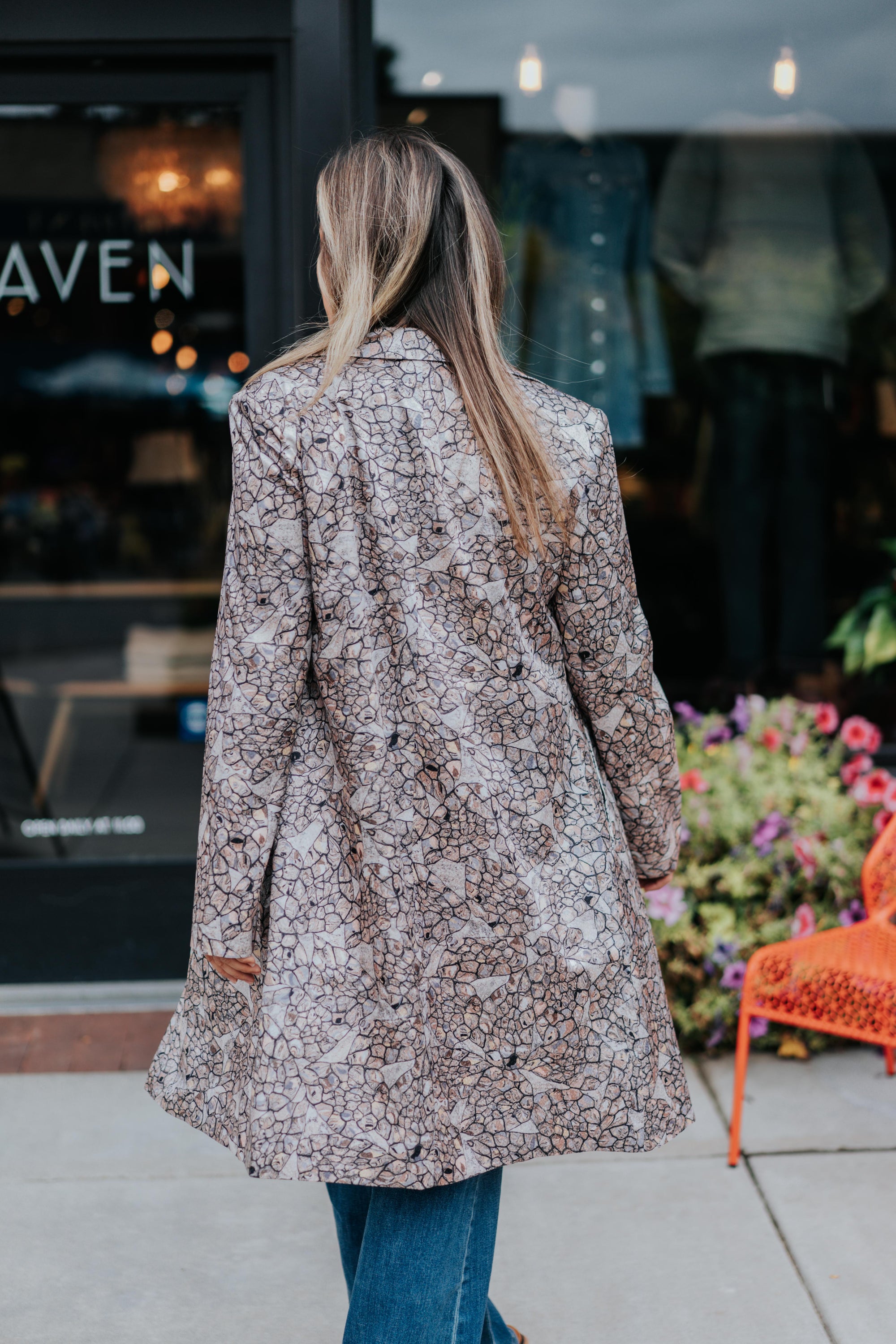 Lexi Jacquard in Abalone by Catherine Gee