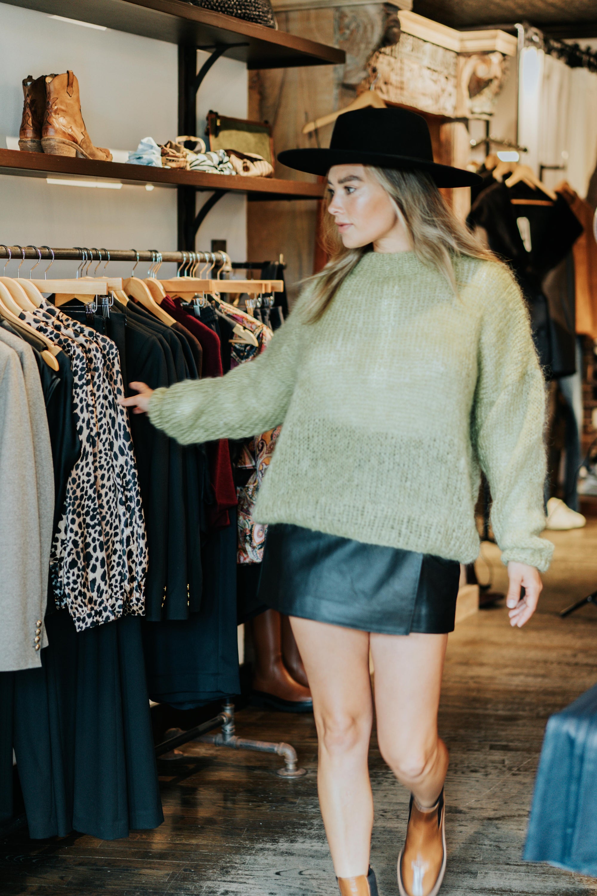 Beck Wool Fedora in Black by Janessa Leone