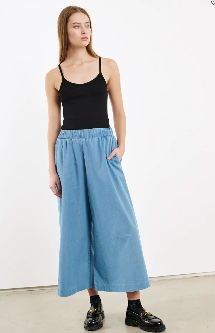 Rib V-Neck Tank in Black by SPRWMN