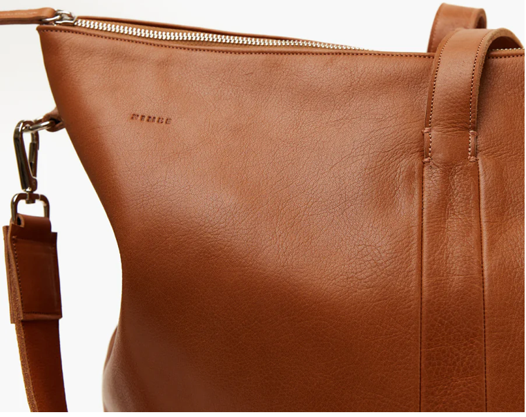 Malbec Weekend Bag in Tobacco by Nimes