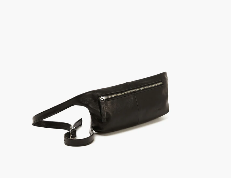 Criolla Fannypack in Black by Nimesba