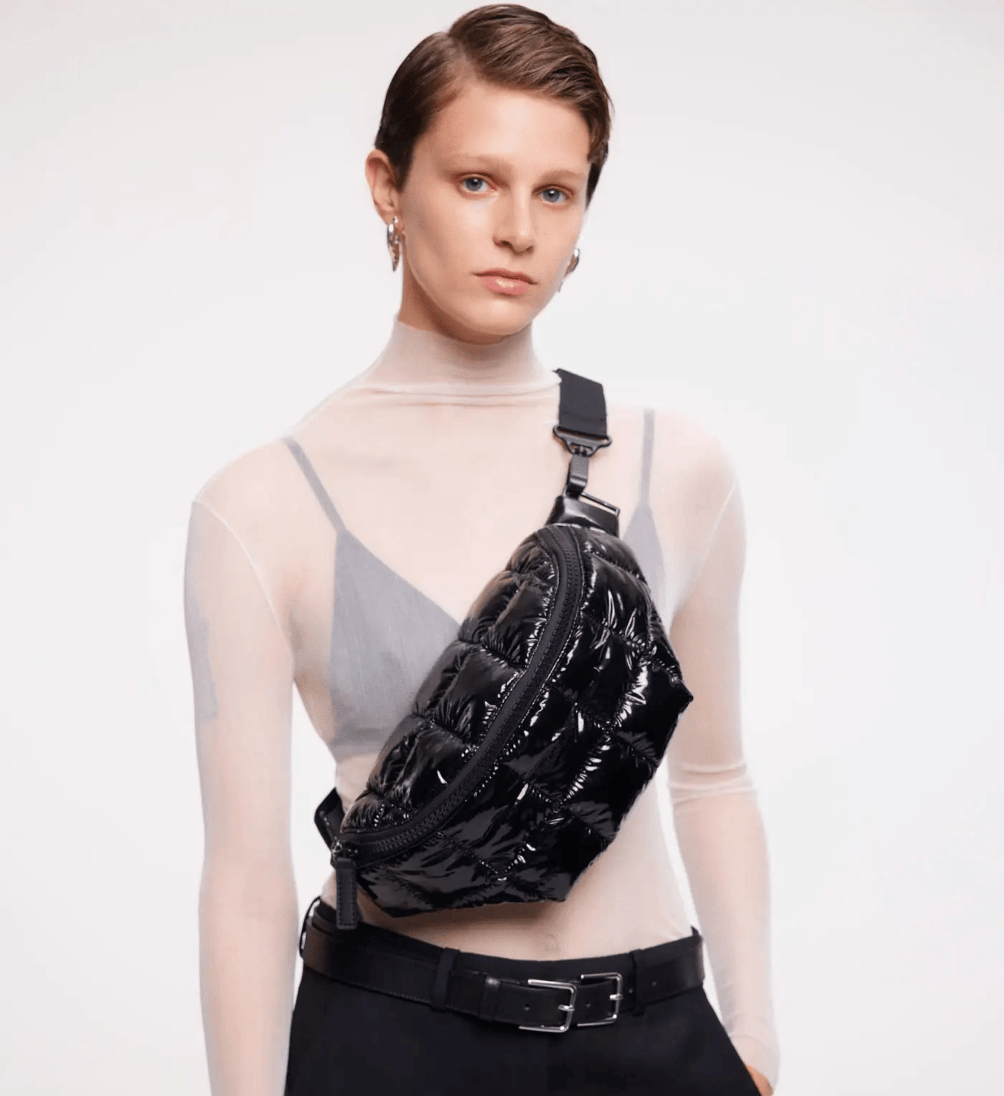 Porter Sling by Vee Collective in black