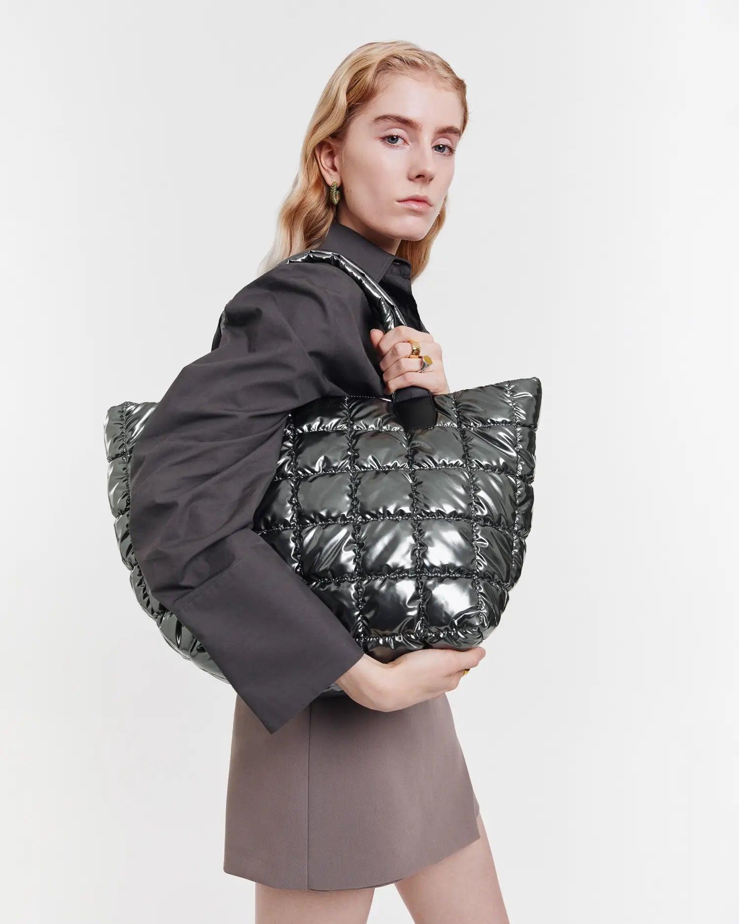 Medium Porter Tote by Vee Collective in Gadget Grey