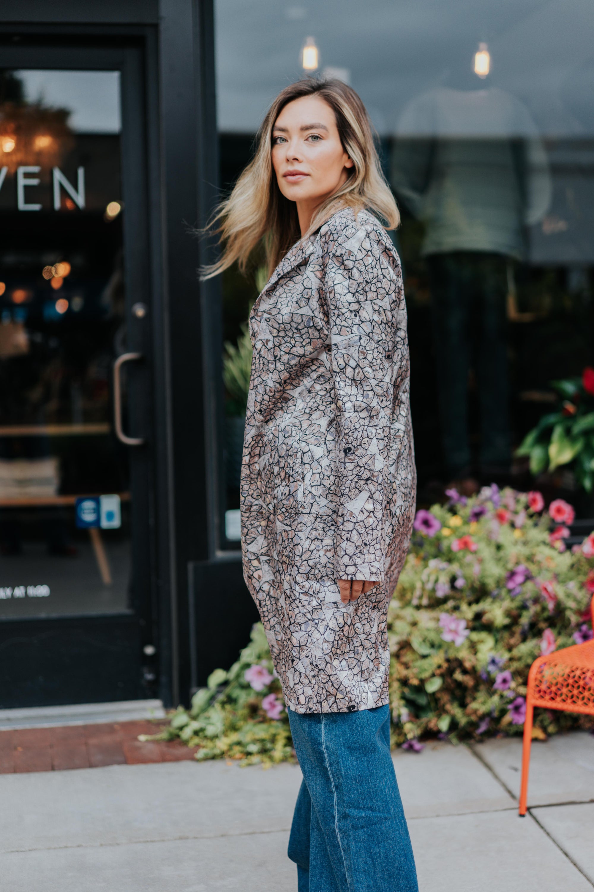 Lexi Jacquard in Abalone by Catherine Gee