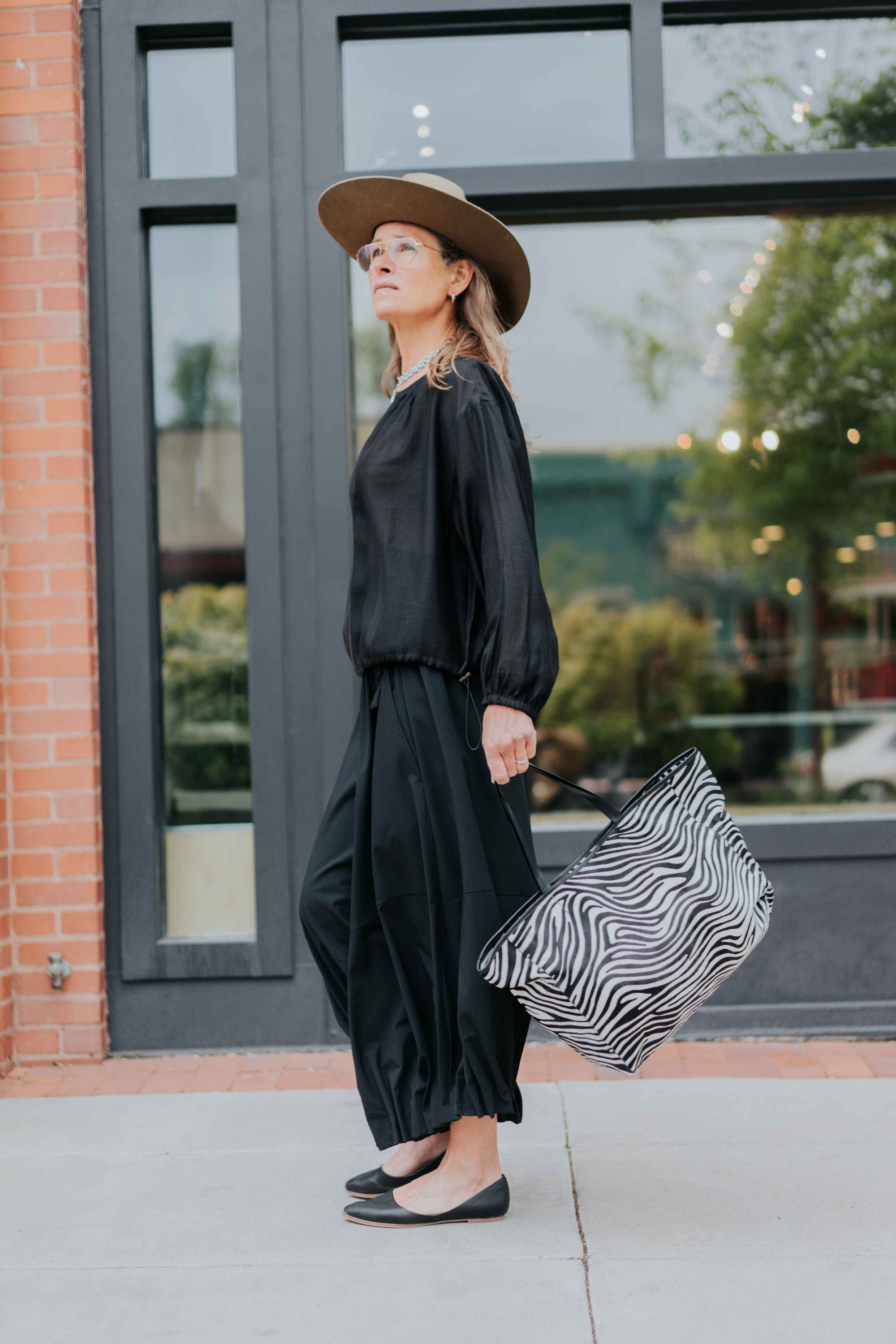 Ruffle Pants in Black by Moyoru