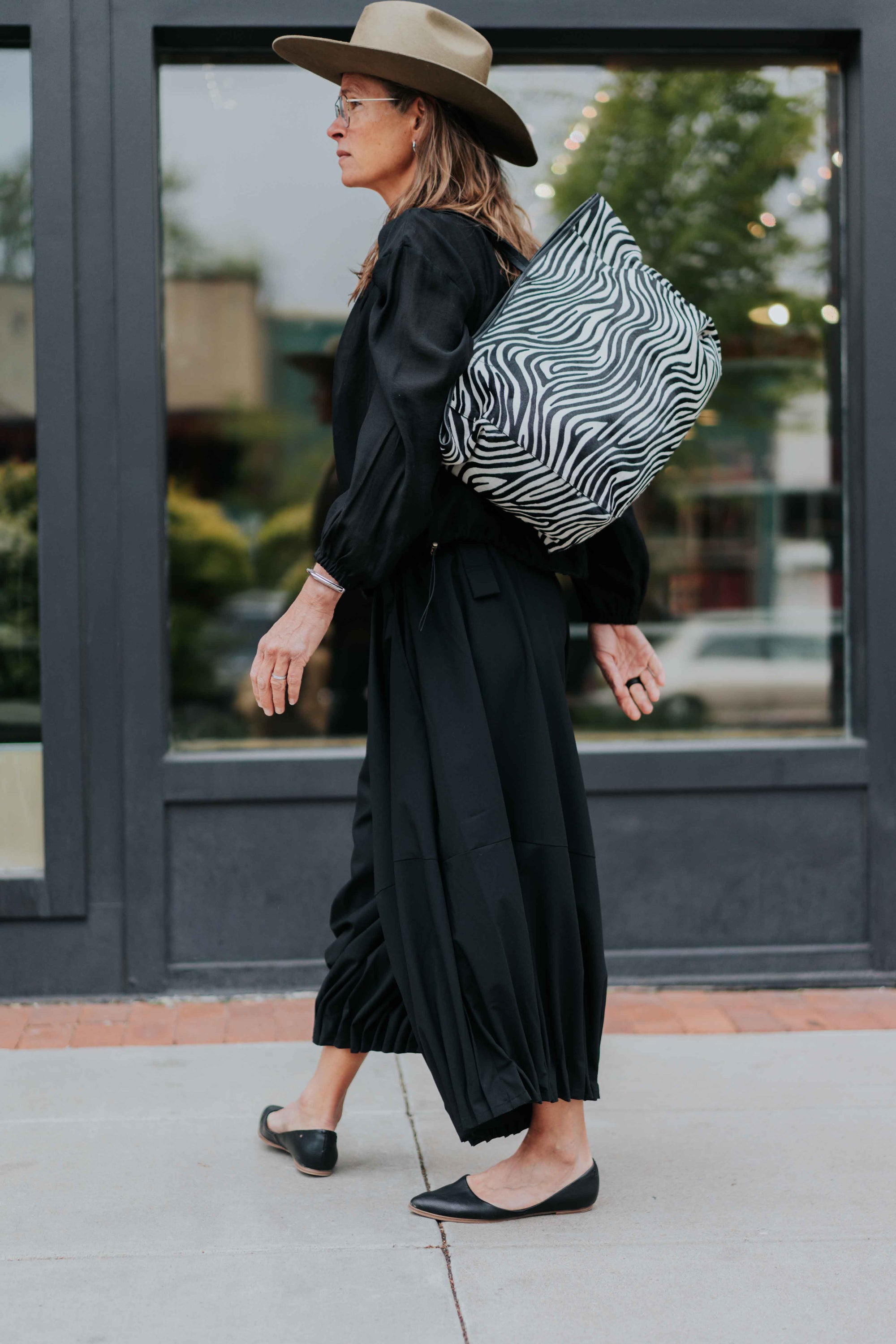 Ruffle Pants in Black by Moyoru