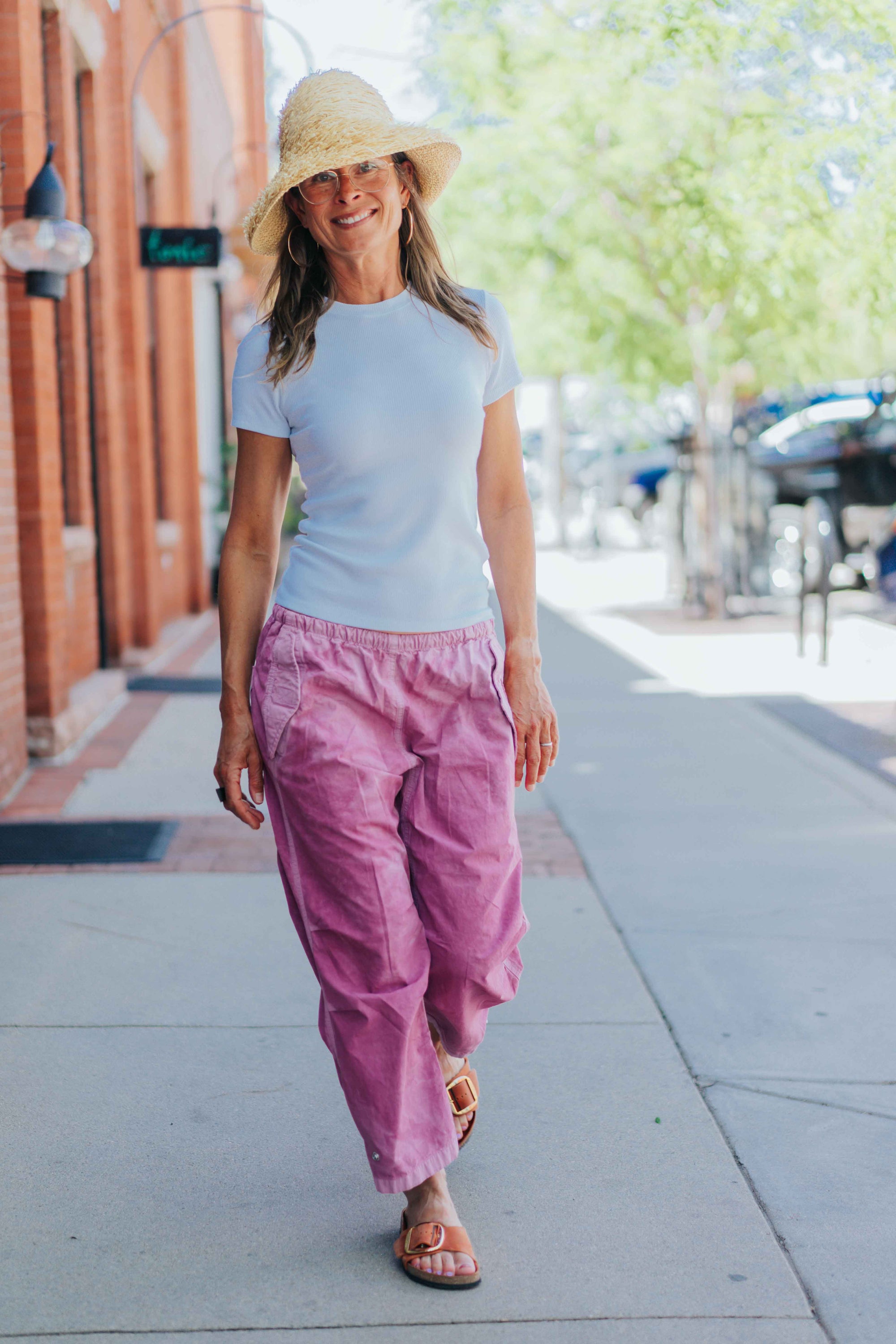 OUTOFSIGHT POPLINAIR FLAPSNAP KITE PANT in Pink by FREECITY