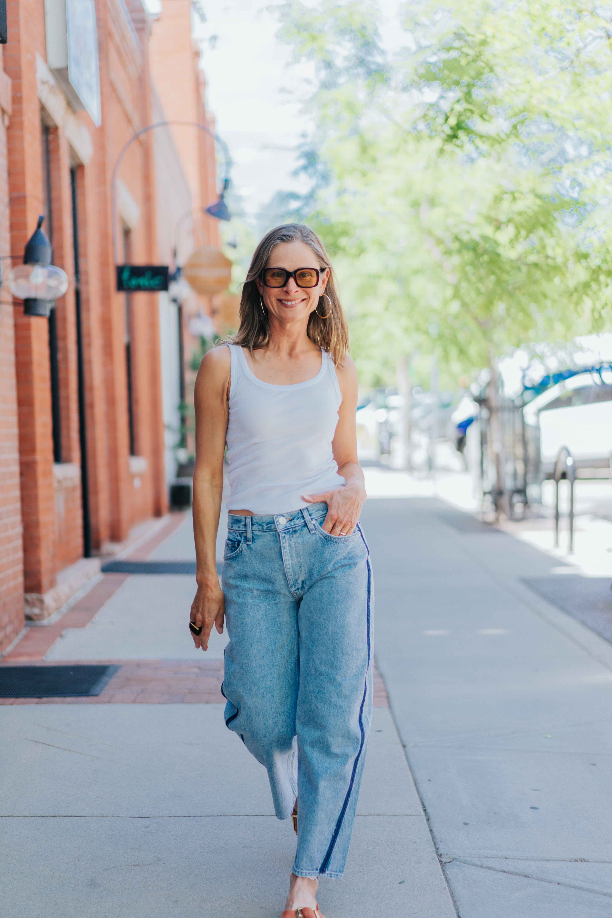 Courtney Mid-Rise Baby Barrel in Arcade by Hudson