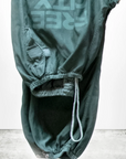 FLAP/SNAP FREECITYLARGE MATTE/SATIN AIRJUMP PANT in Surplus Powder
