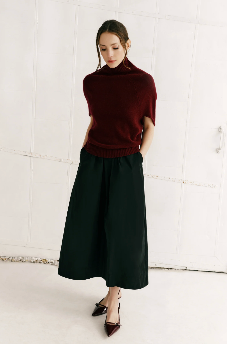 Cashmere Cape Sweater in Bordeaux by KAL REIMAN